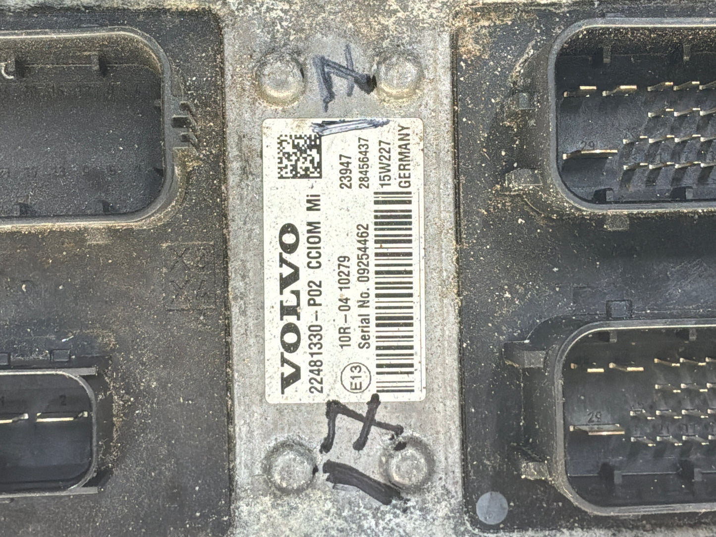 VOLVO CCIOM -ohjainyksikkö 22481330