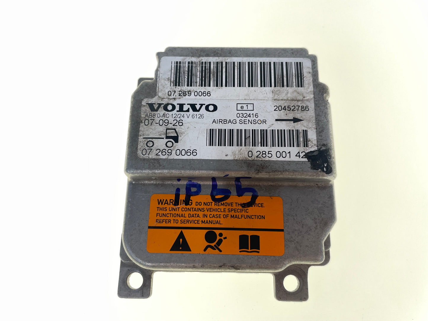 VOLVO AIRBAG SENSOR 20452786