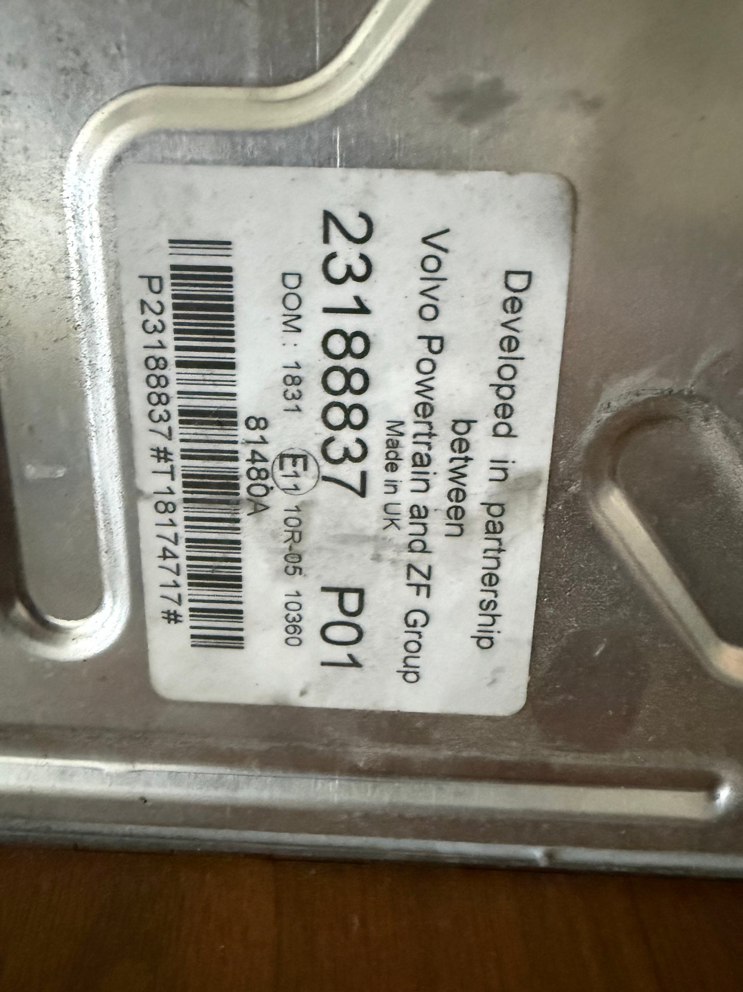 Volvo Engine ECU – 23188837