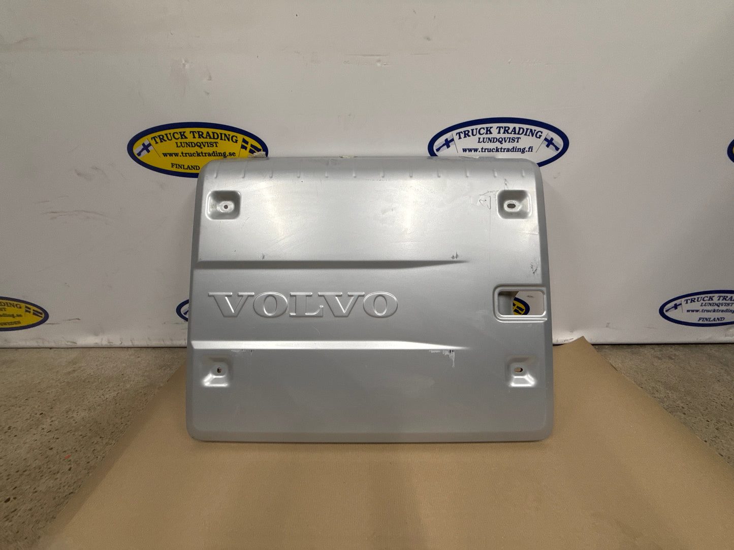 Äänenvaimentimen suojus