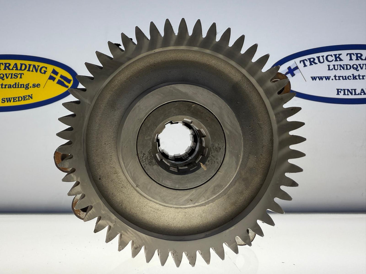 Volvo PTO Bearing Housing 21907294
