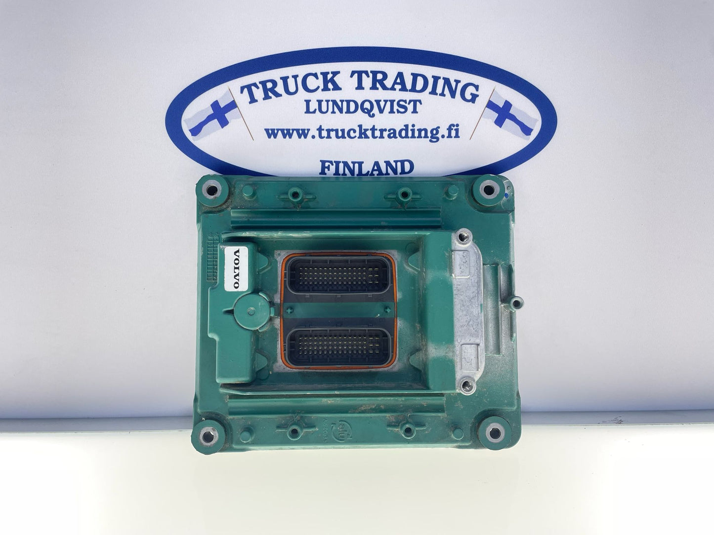 ENGINE ECU VOLVO 23188837