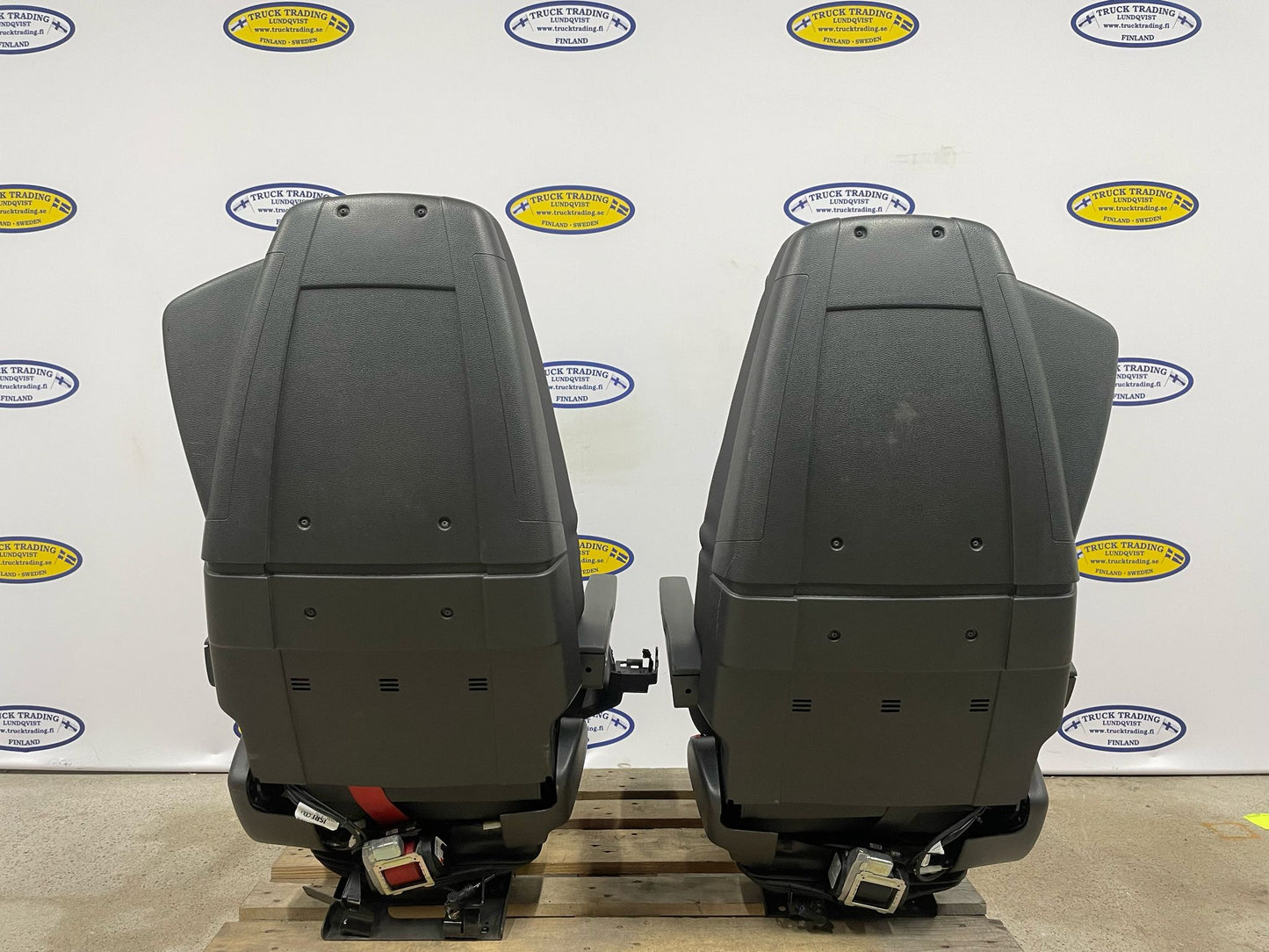 Volvo FM5 Seat