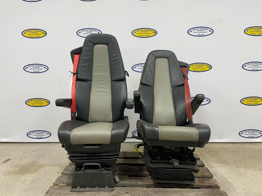 Volvo Pair FH Seat
