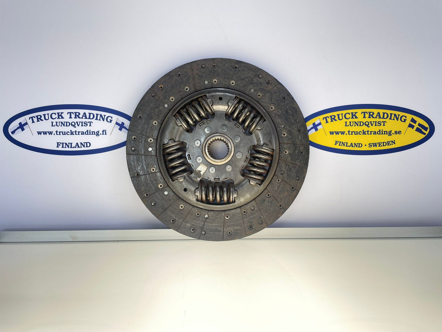 Volvo Clutch Cover 23270560