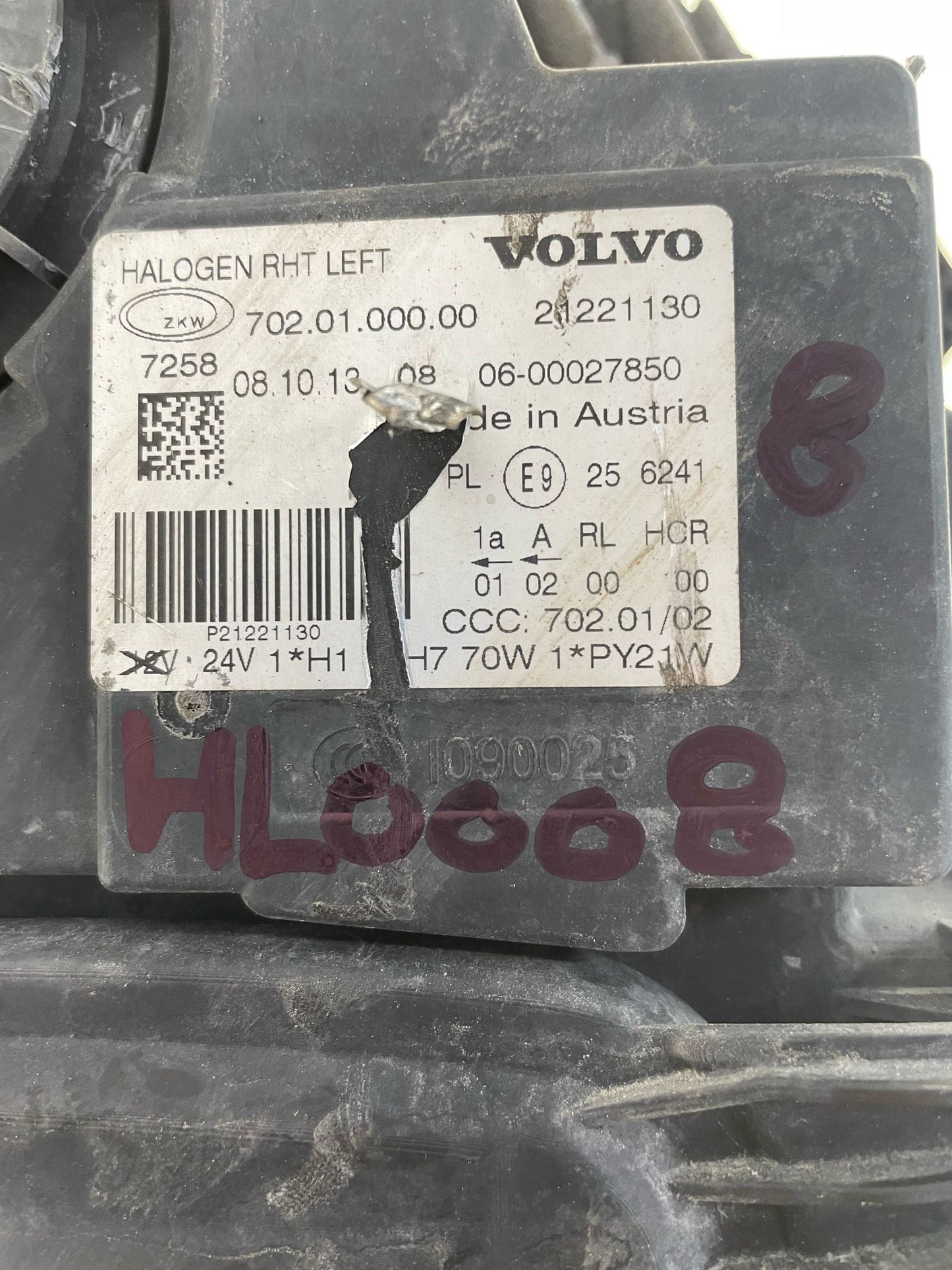 Volvo FH4 Left Headlight 21221130