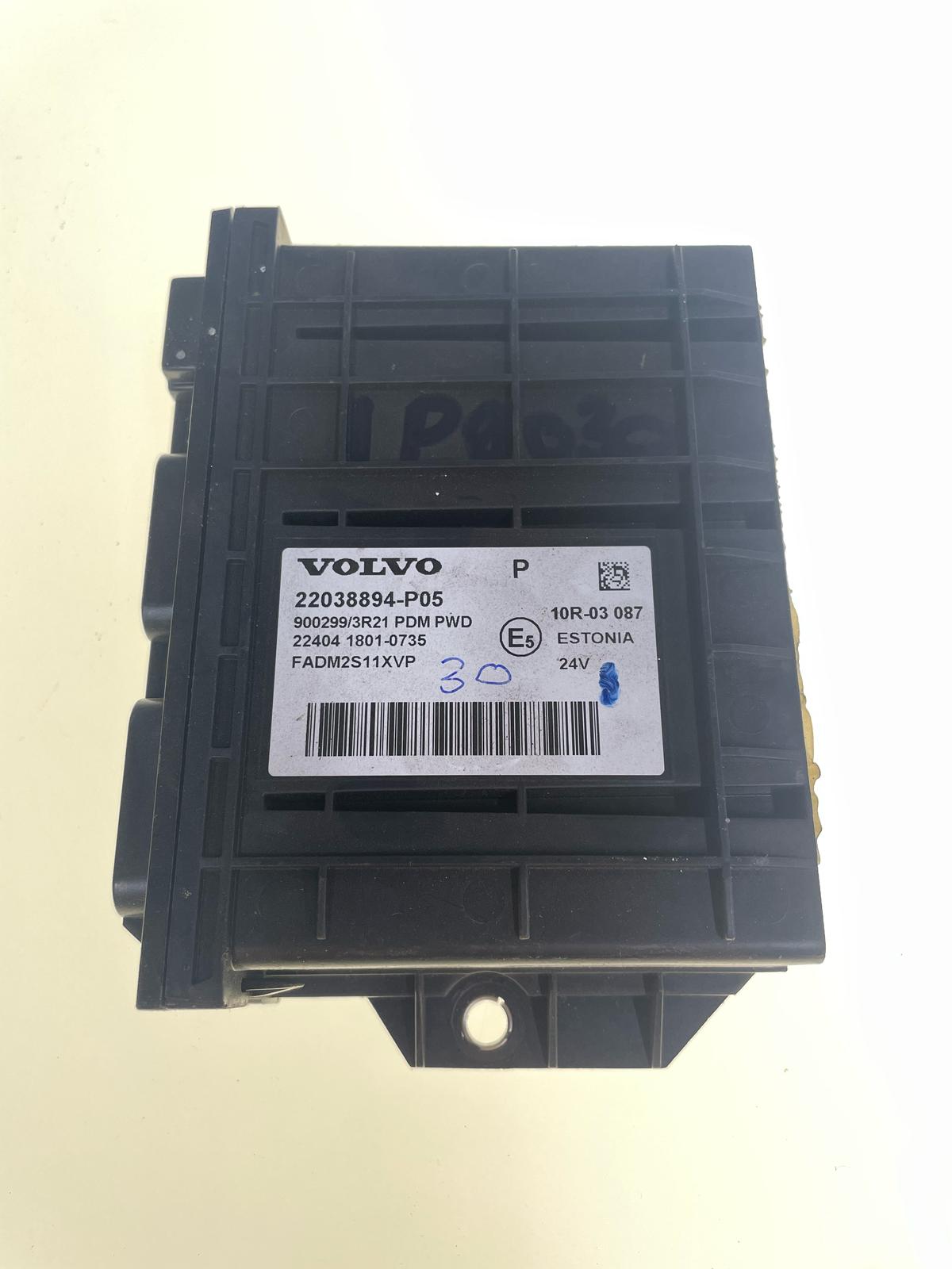 Volvo Door Control Unit 22038894