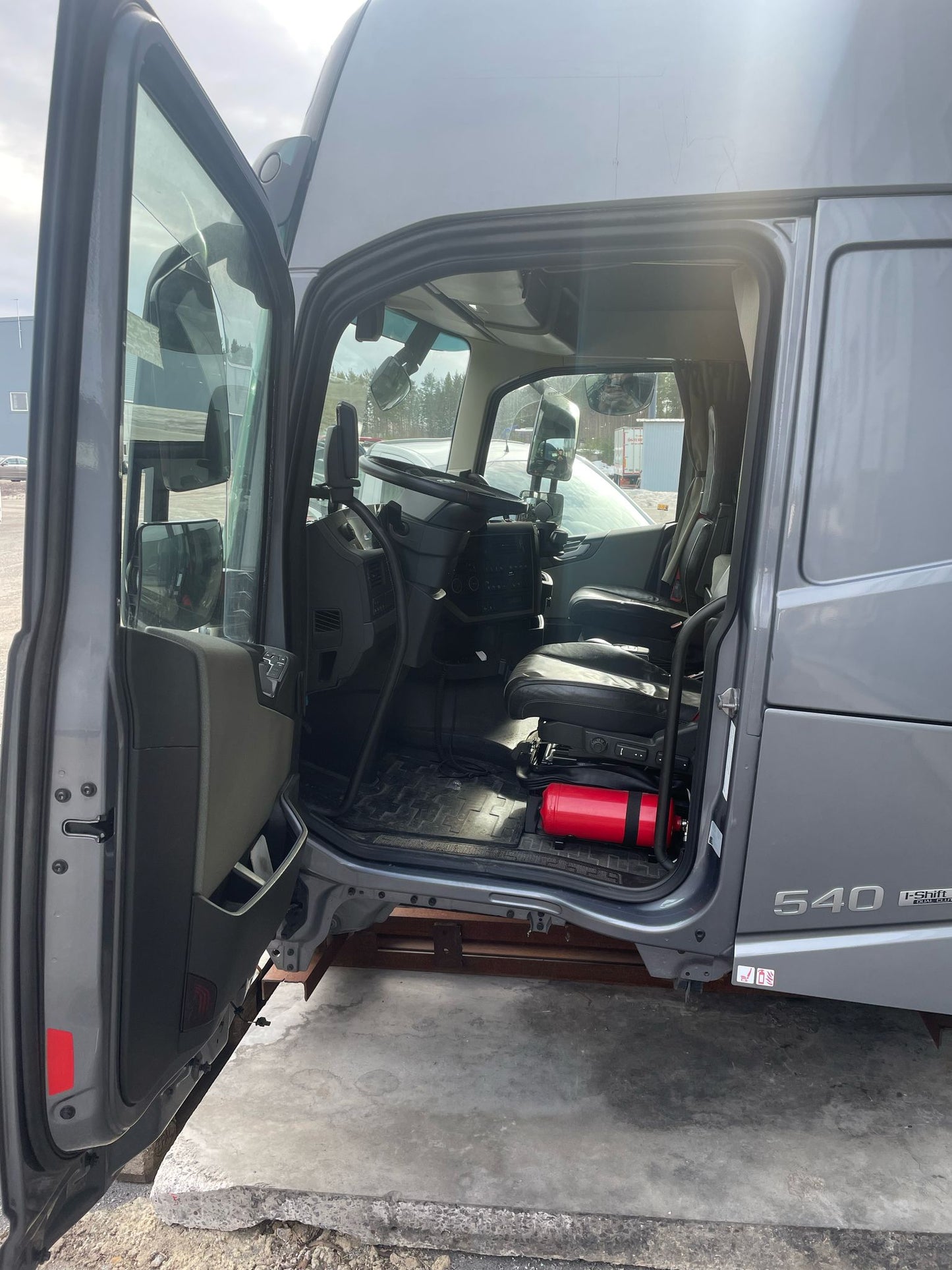 Volvo Cabin V5 2021