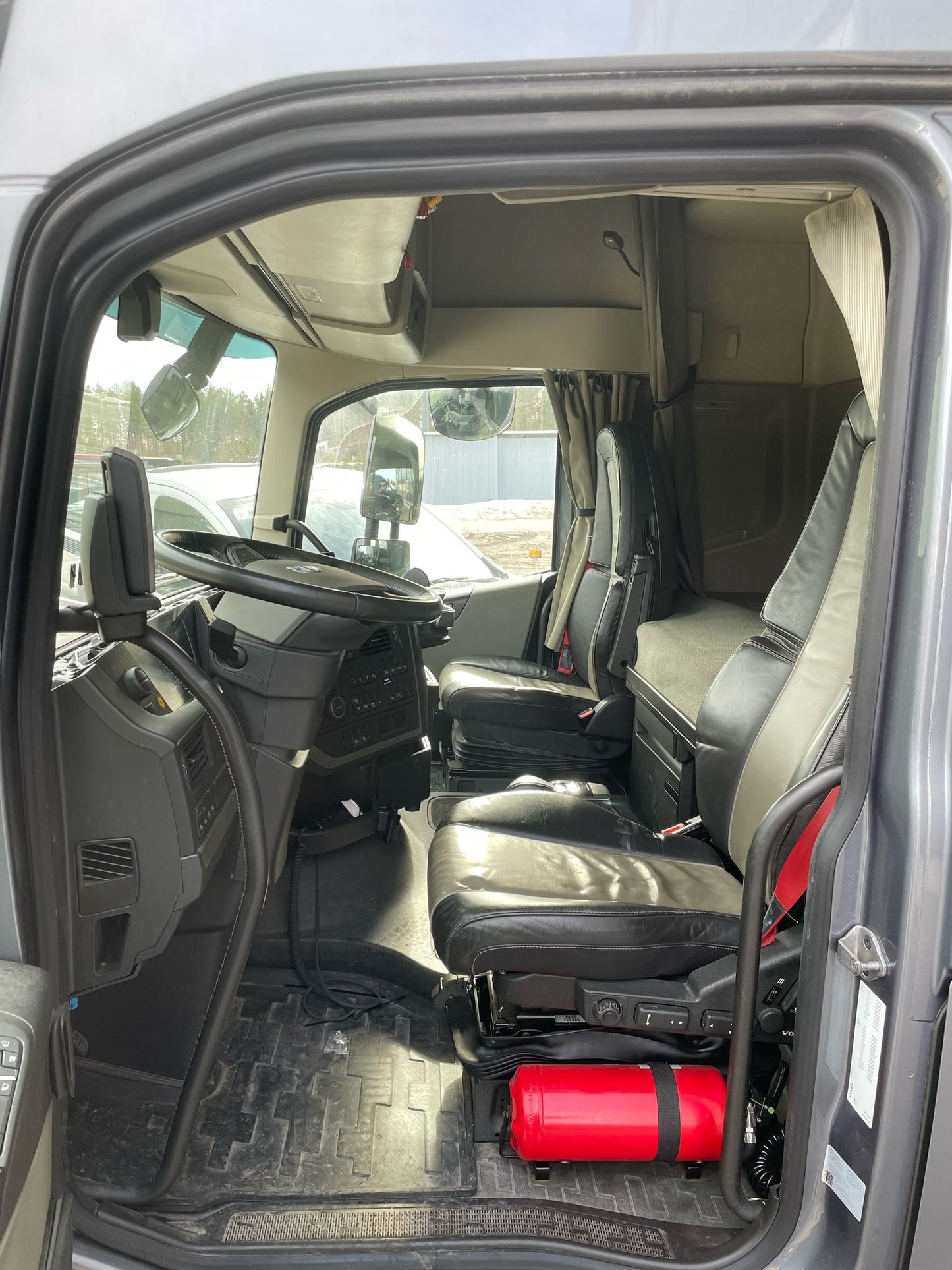 Volvo Cabin V5 2021