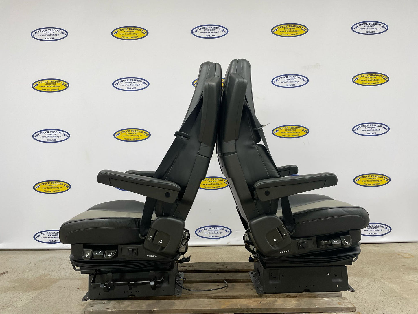 Volvo FH Pair Seat
