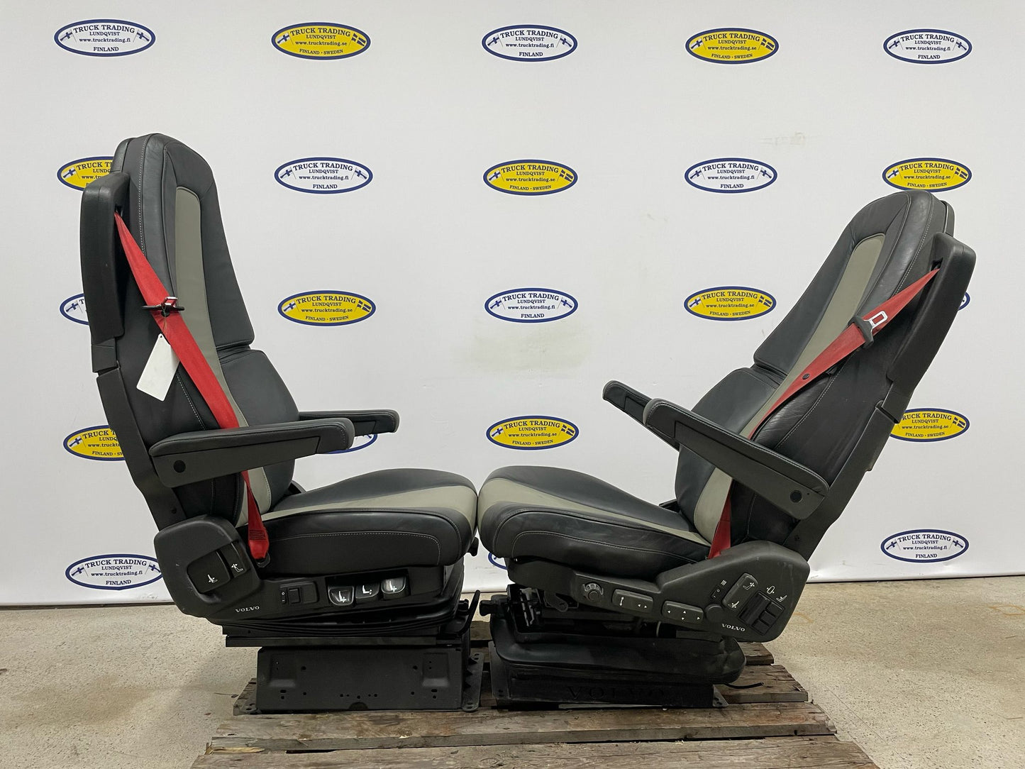 Volvo Pair FH Seat