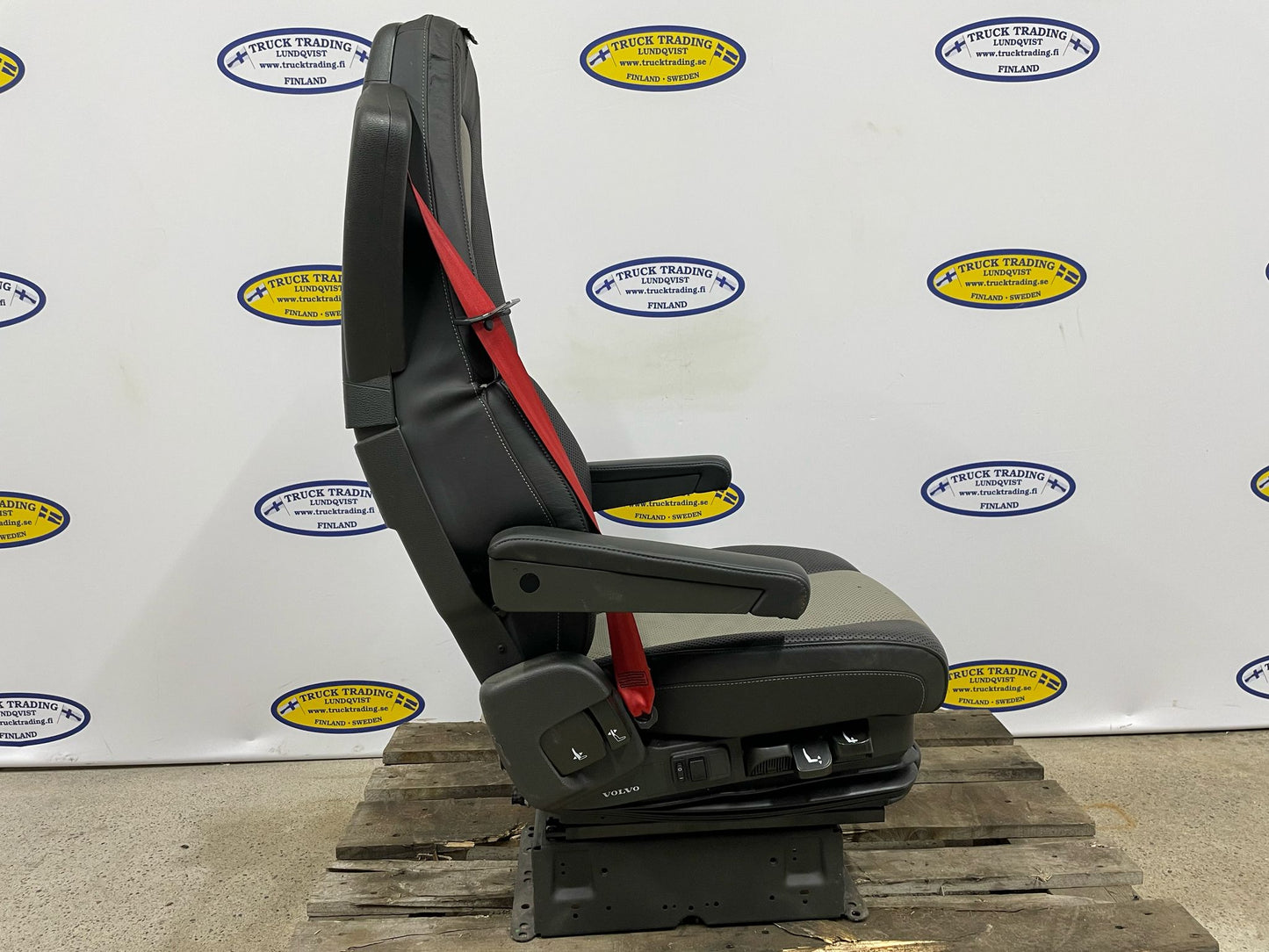 Volvo FH Passenger Seat