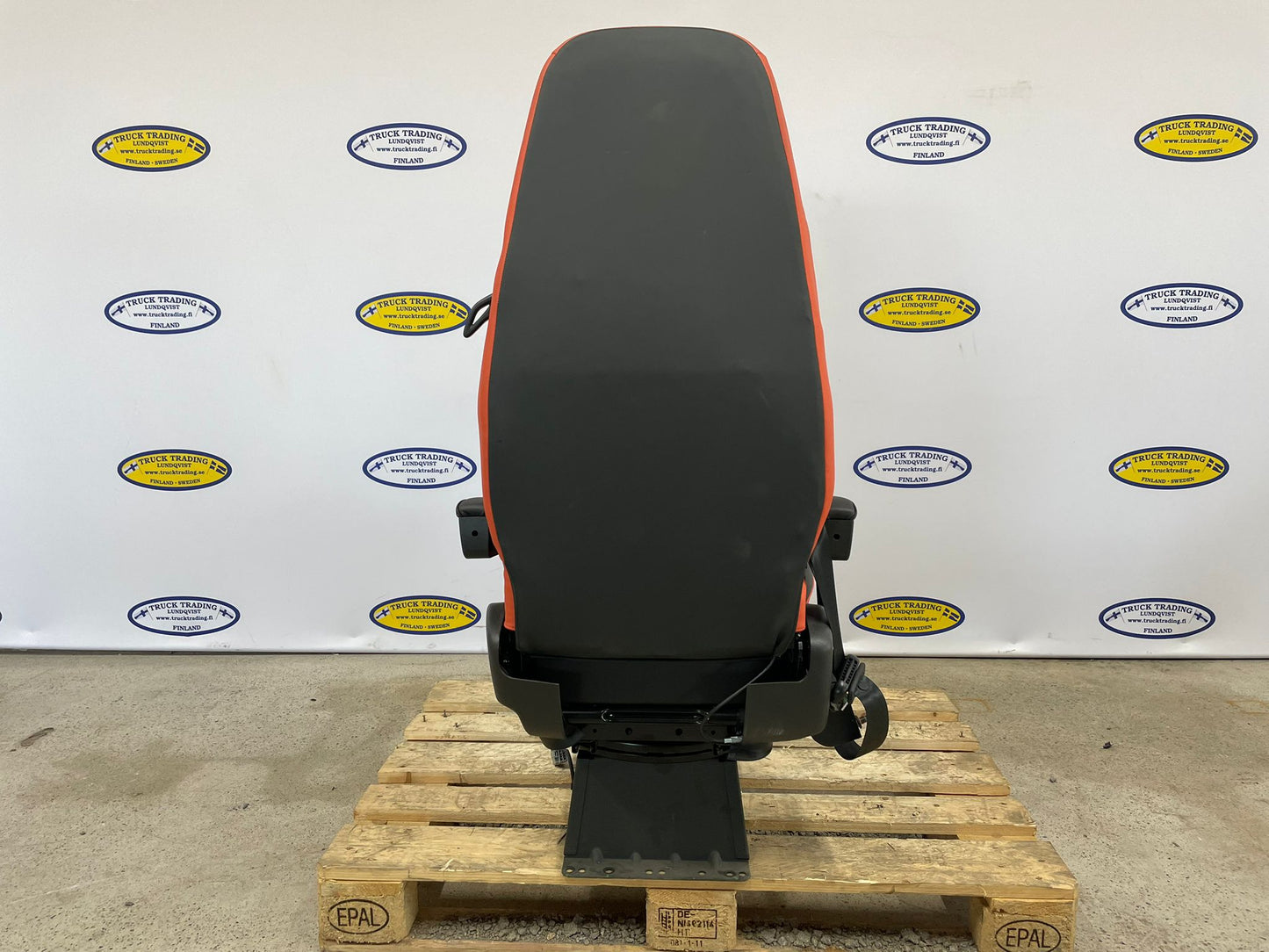 Volvo FH5 Passenger Seat