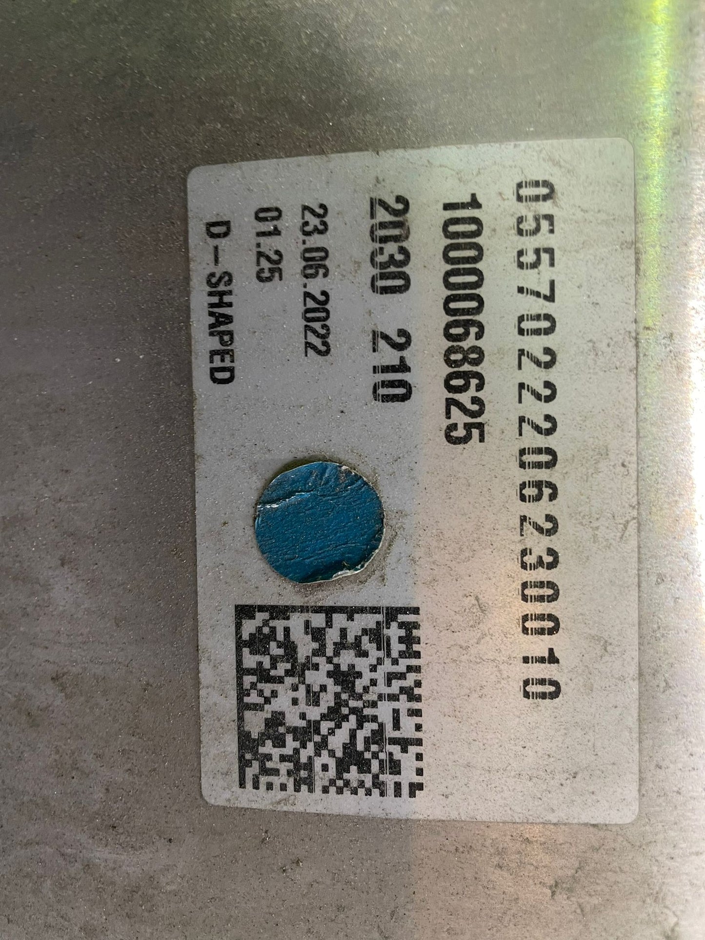 Volvo Fuel Tank 210L 21516443