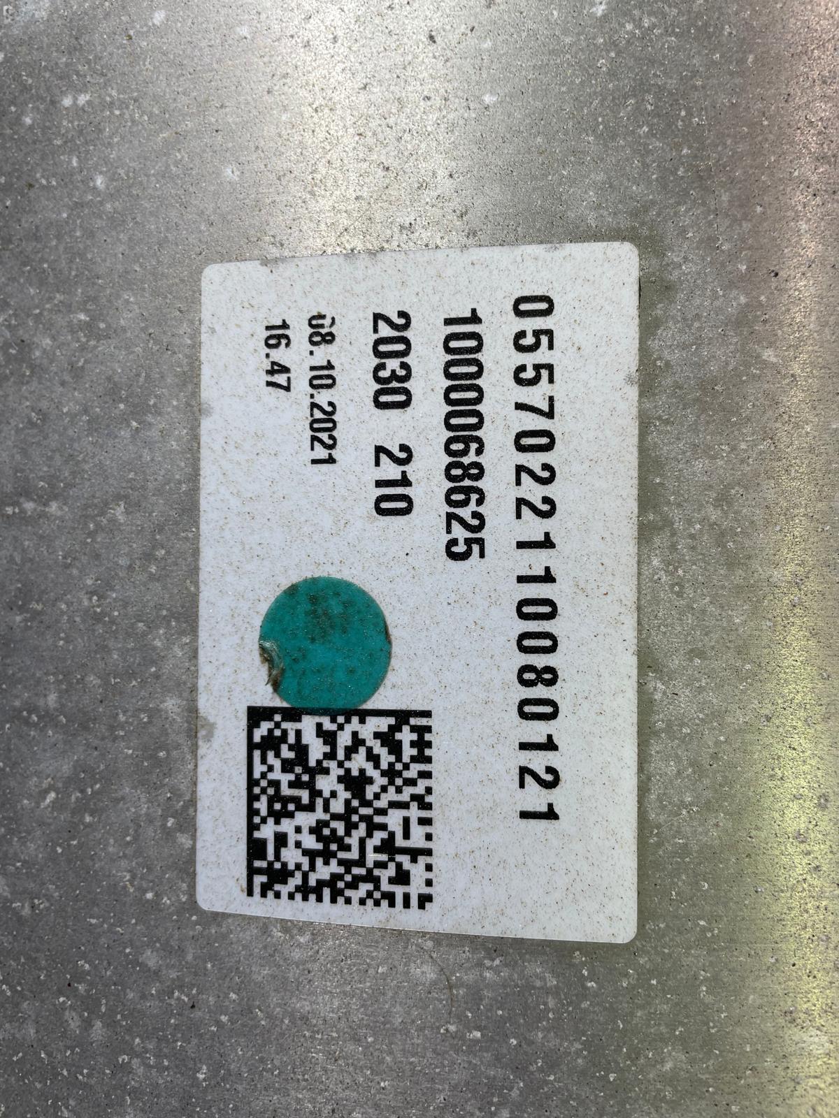 Volvo 210L Fuel Tank 21516443