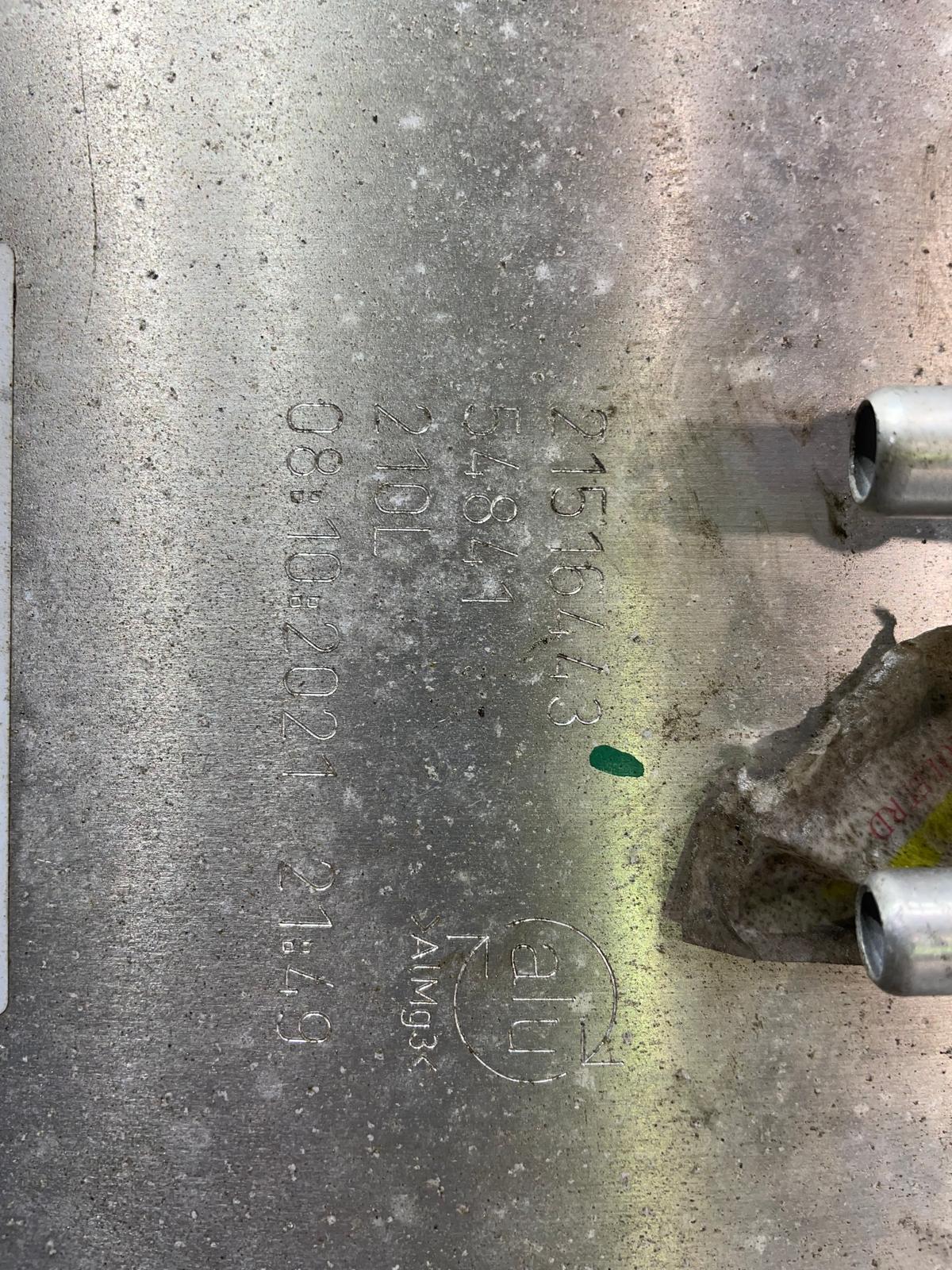 Volvo 210L Fuel Tank 21516443