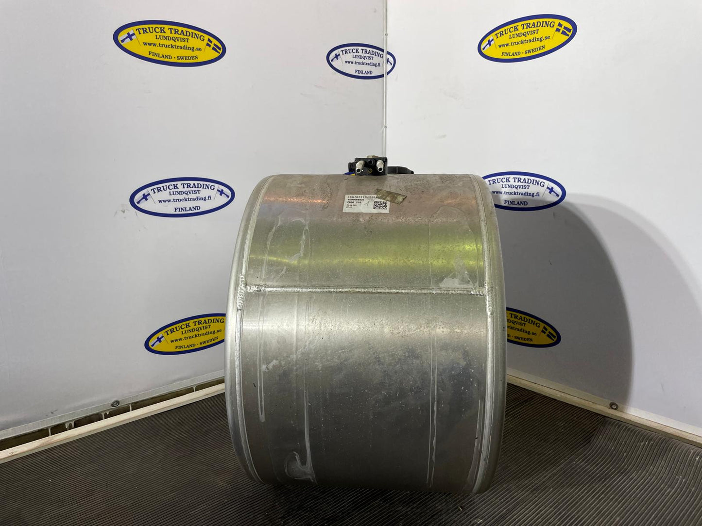 Volvo 210L Fuel Tank 21516443 21714563