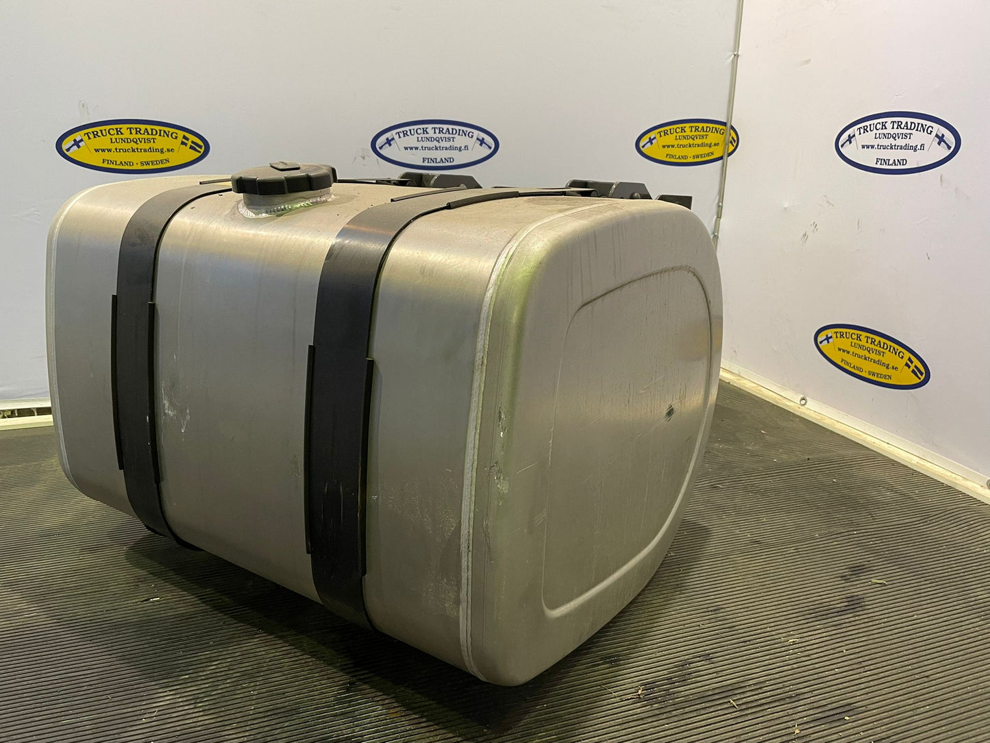 Volvo 255L Fuel Tank