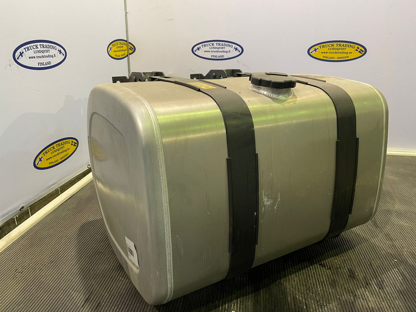 Volvo 255L Fuel Tank