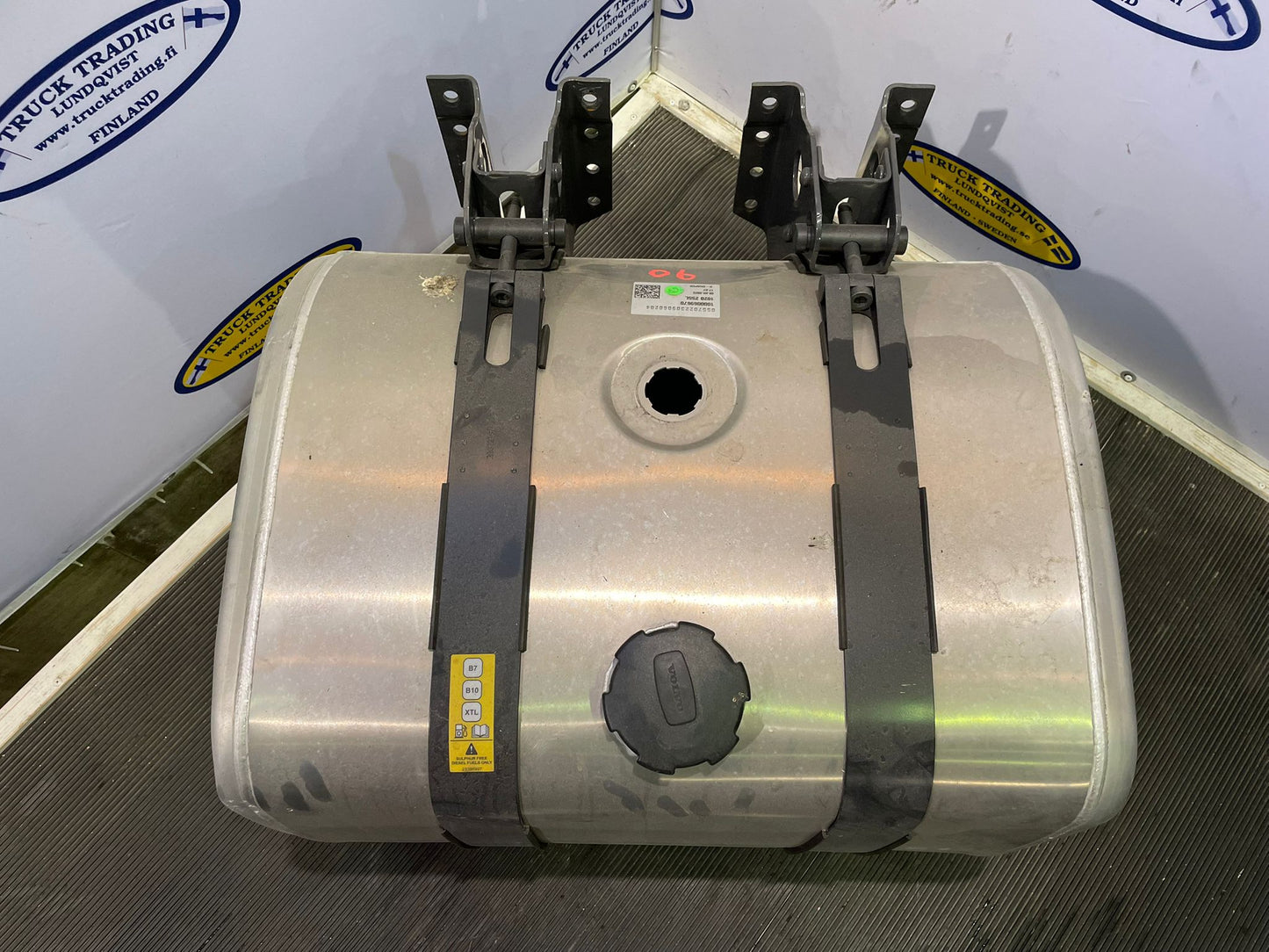 Volvo 255L Fuel Tank