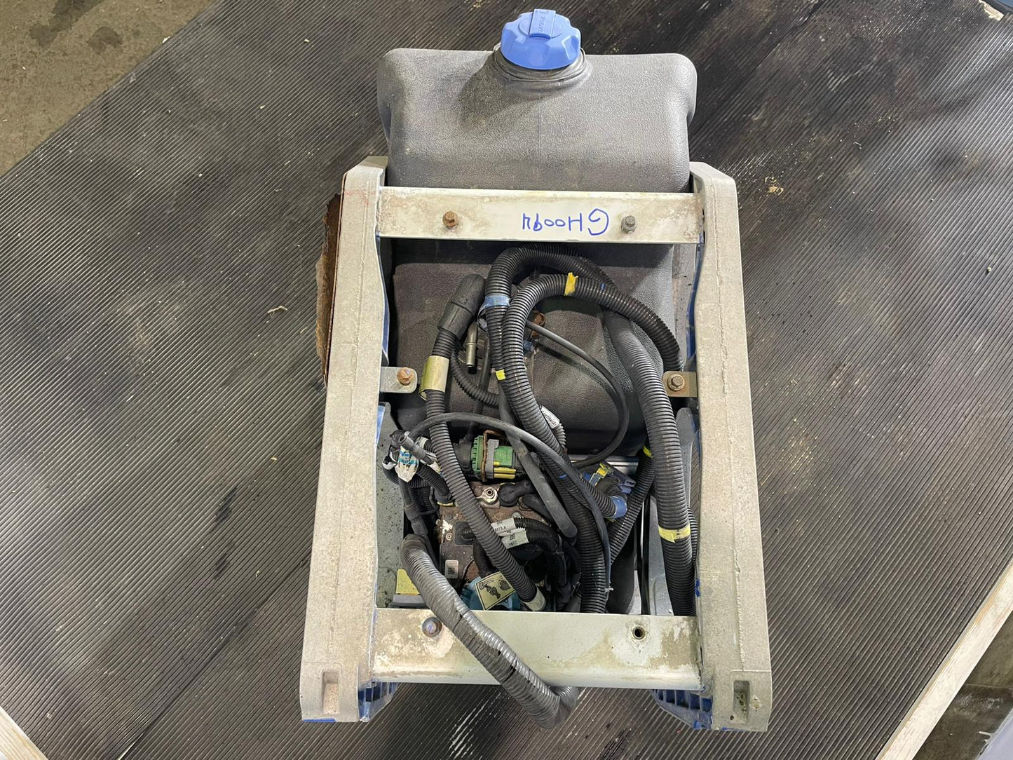 Volvo AdBlue Tank with Pump