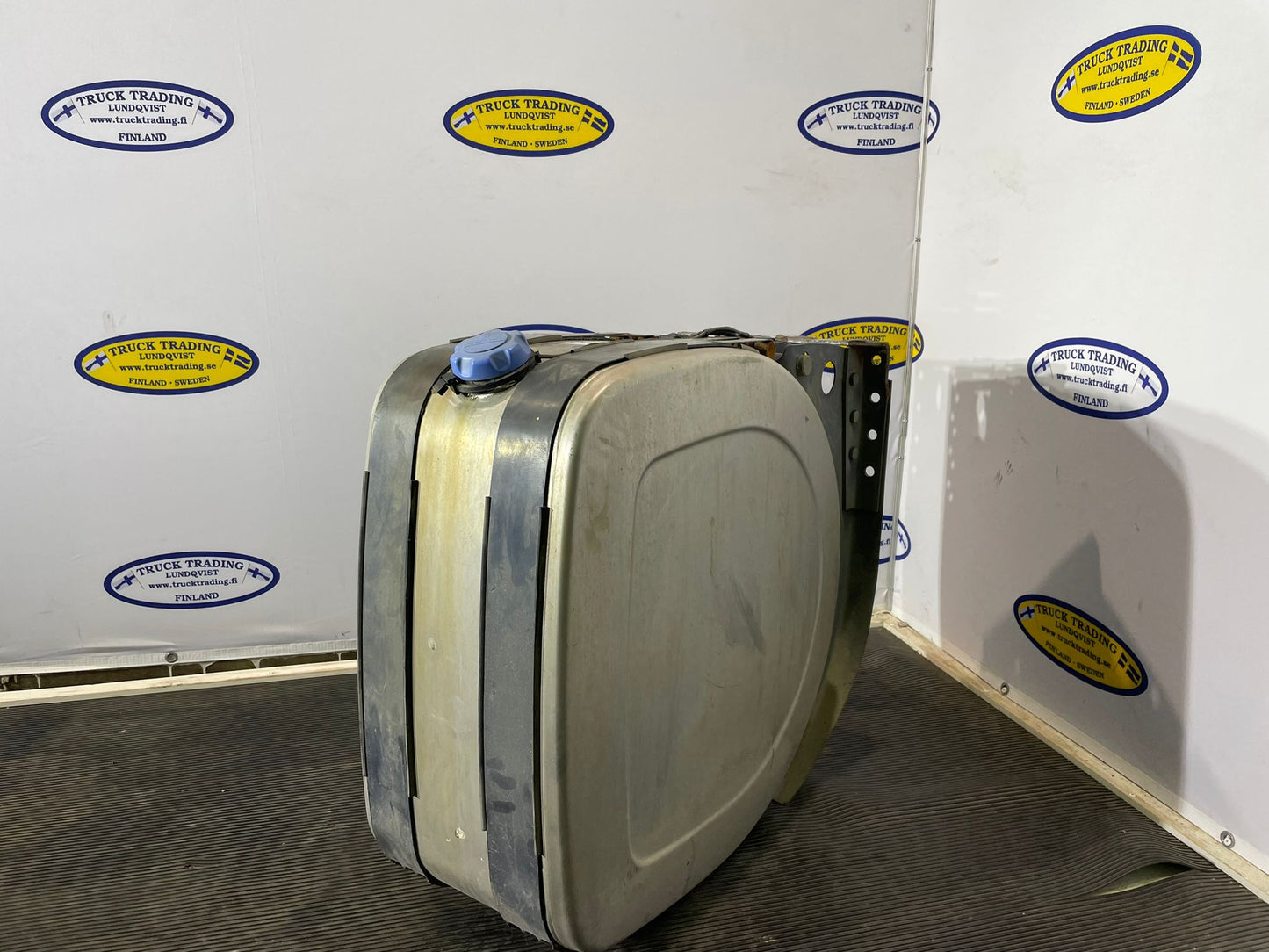 Volvo Adblue Tank