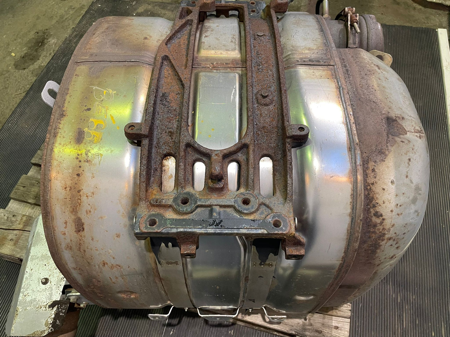 Volvo Silencer 21364822 23094588