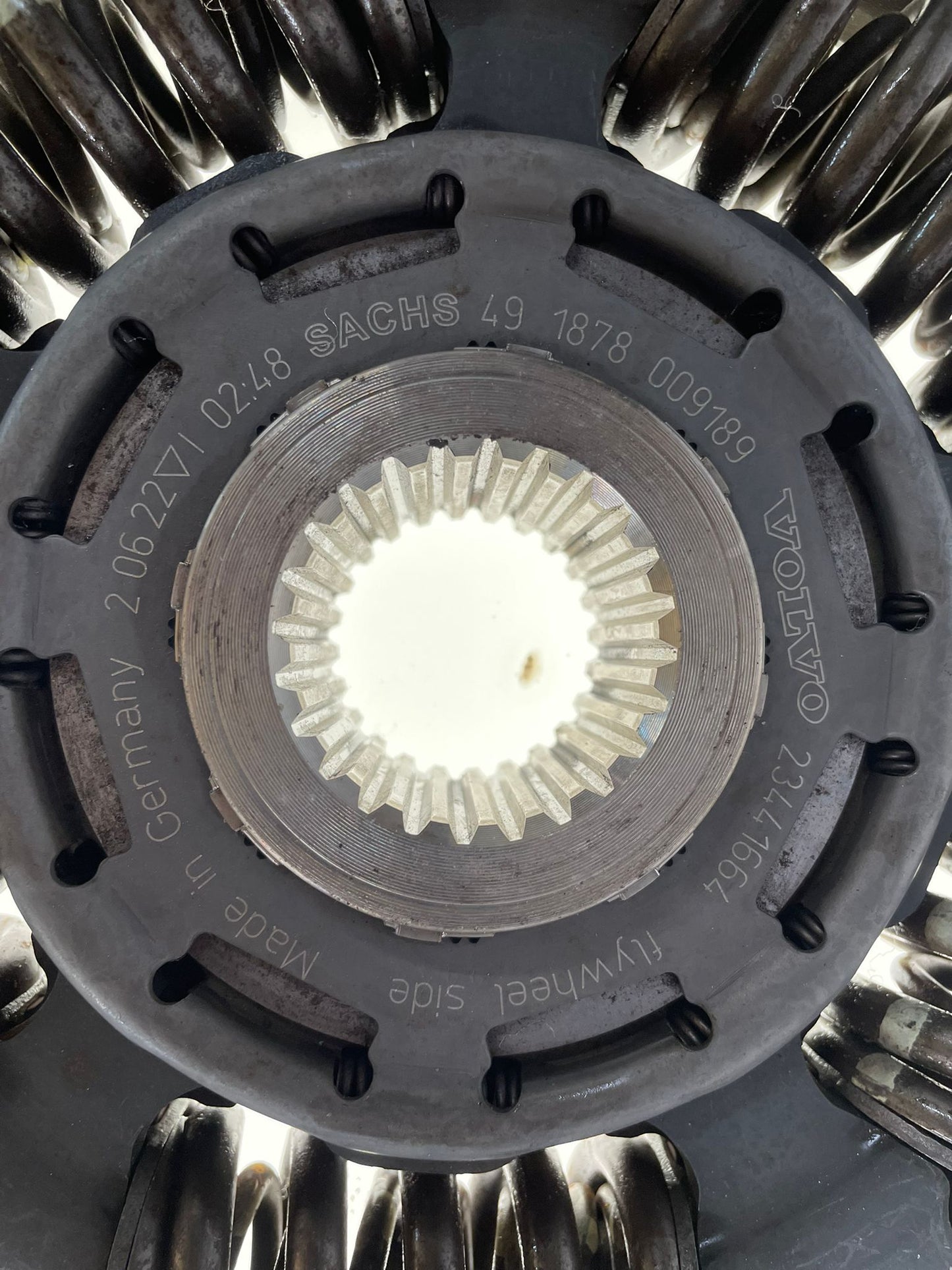 Volvo Clutch Disc 22078244 23441664