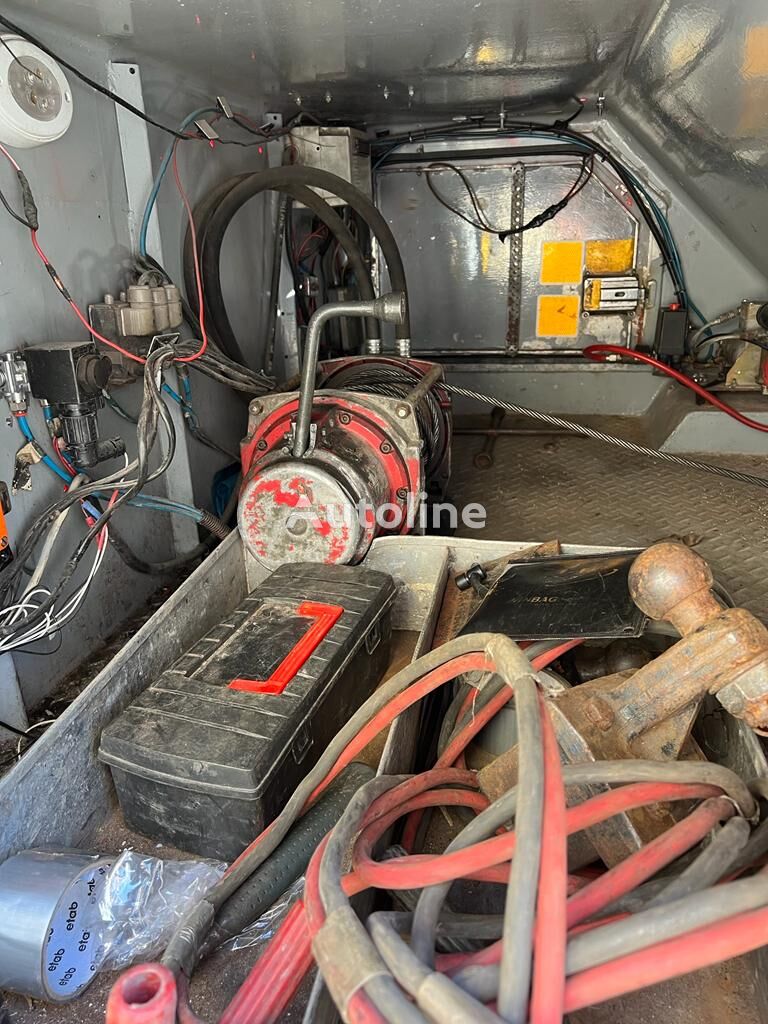 Toyota LAND CRUISER 70 P