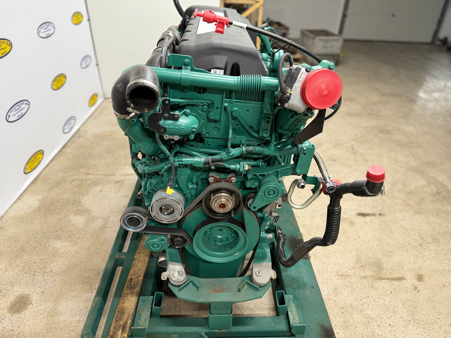 Volvo D13K460L - NEW