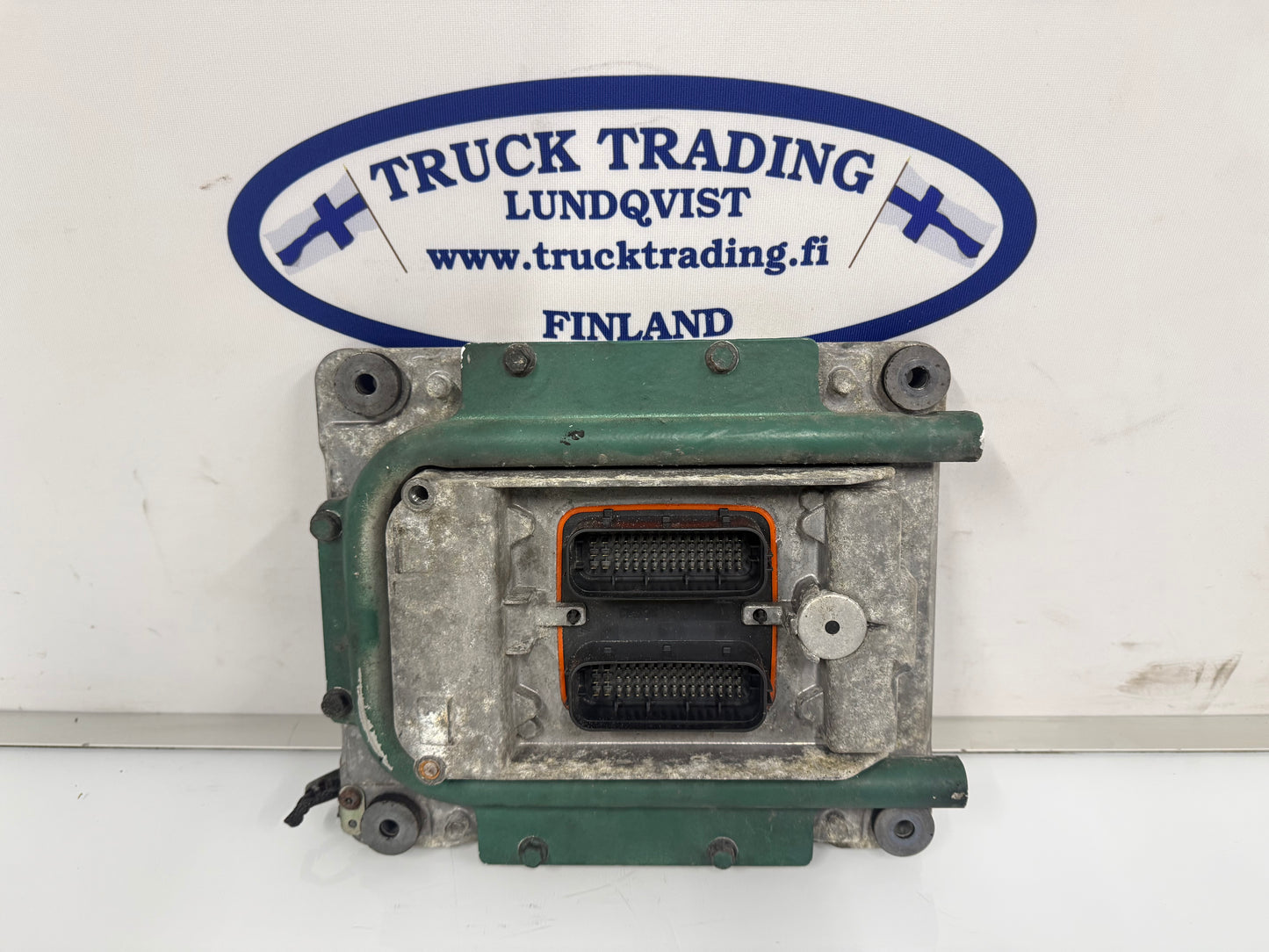 Volvo Engine ECU 20977019