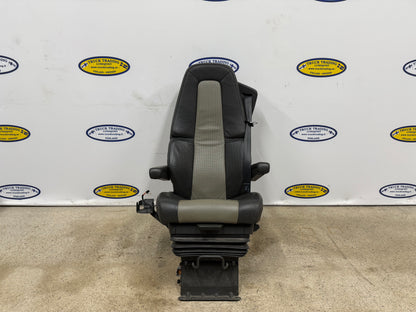 Volvo FM 4-5 -kuljettaja 