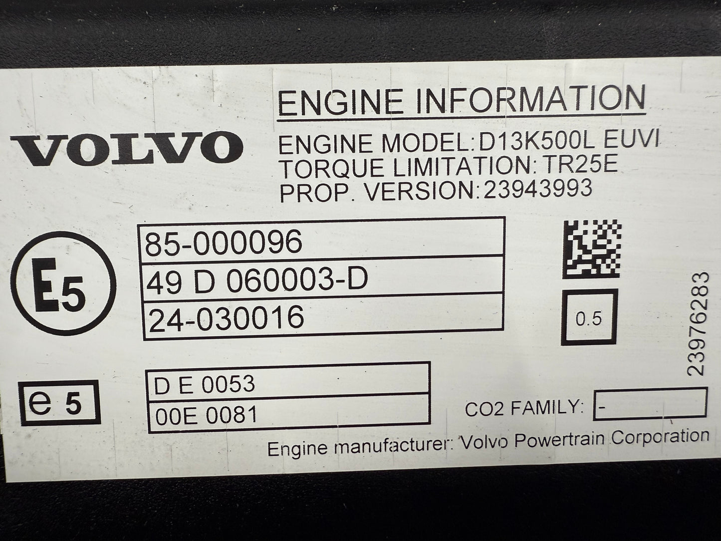 Volvo D13K500L - NEW