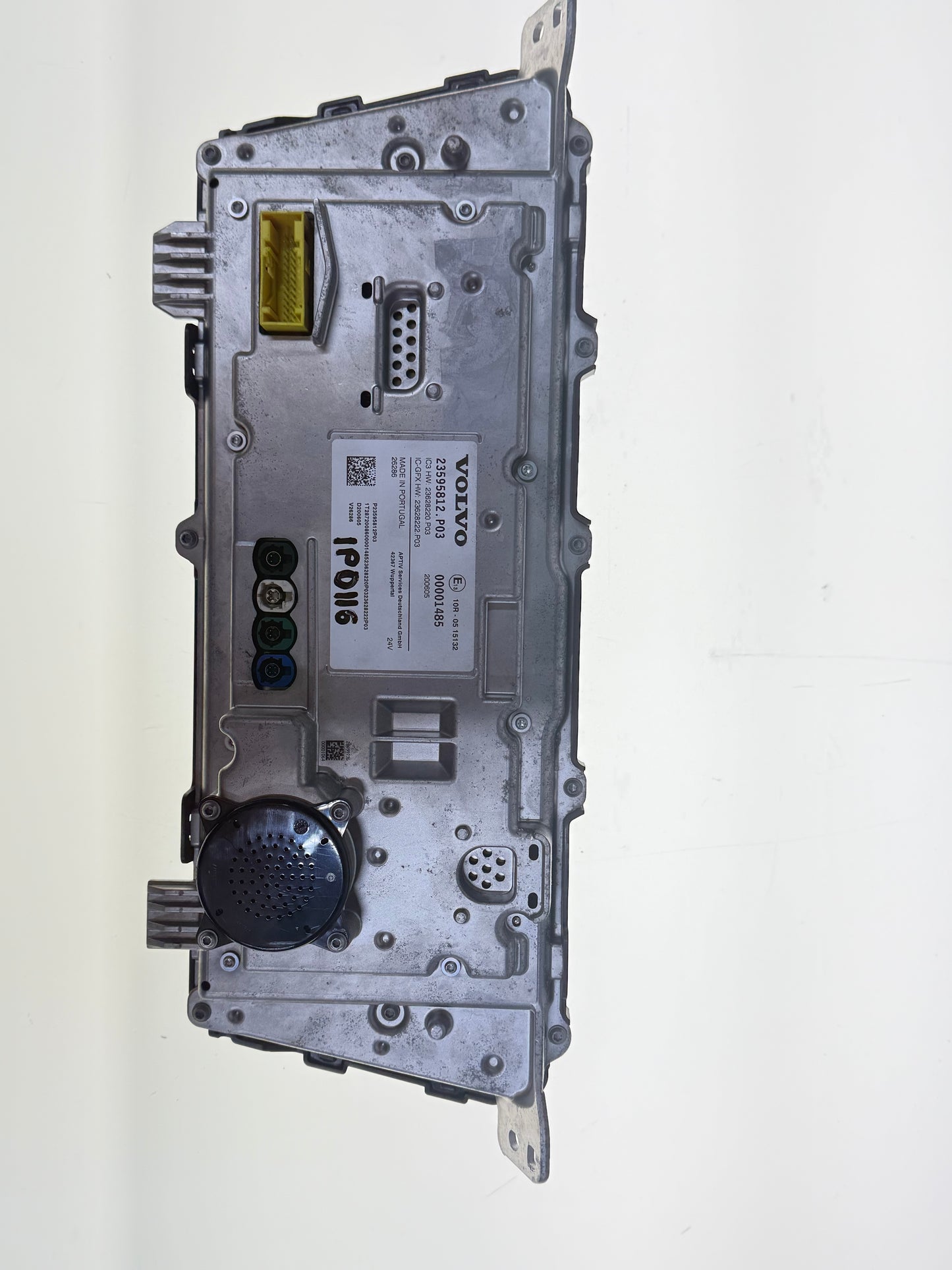 Volvon kojelauta 23595812