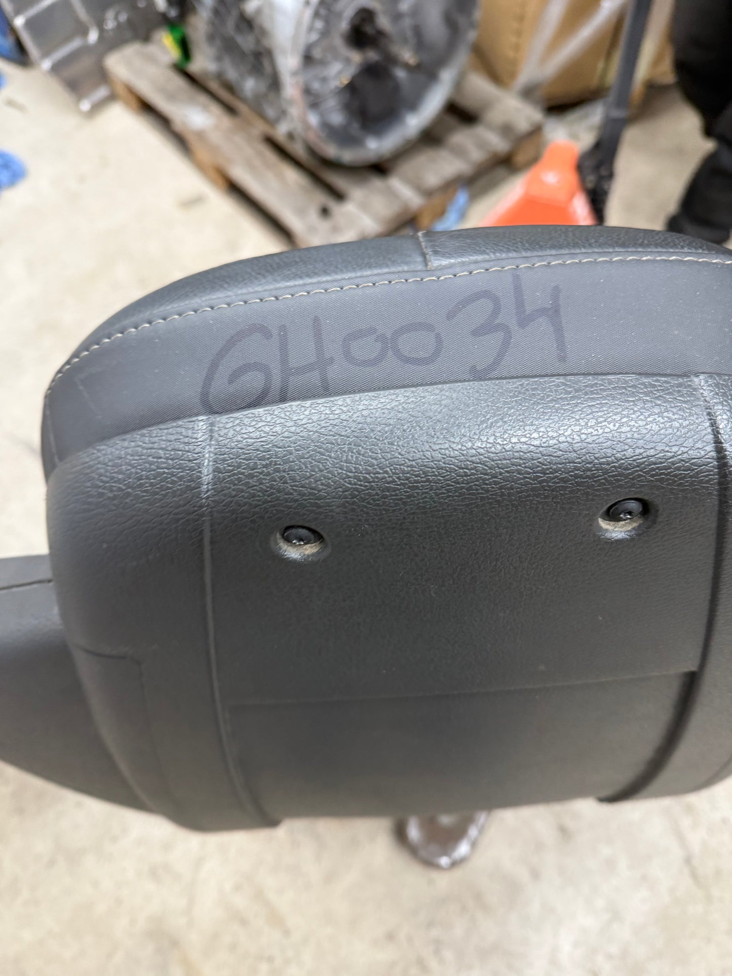 Volvo FH 4-5 -kuljettaja 