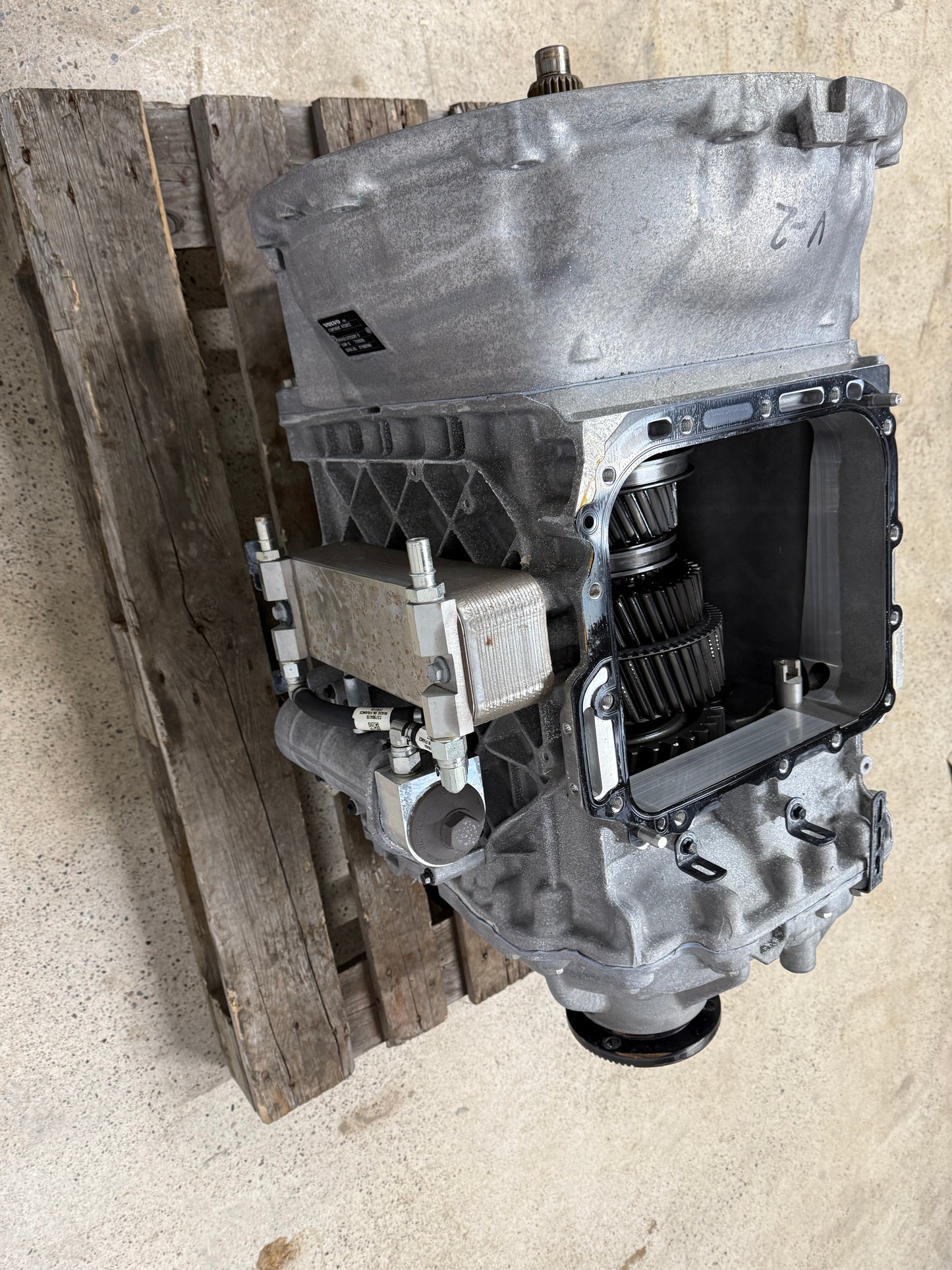 Volvo vaihteisto AT2612F USSI