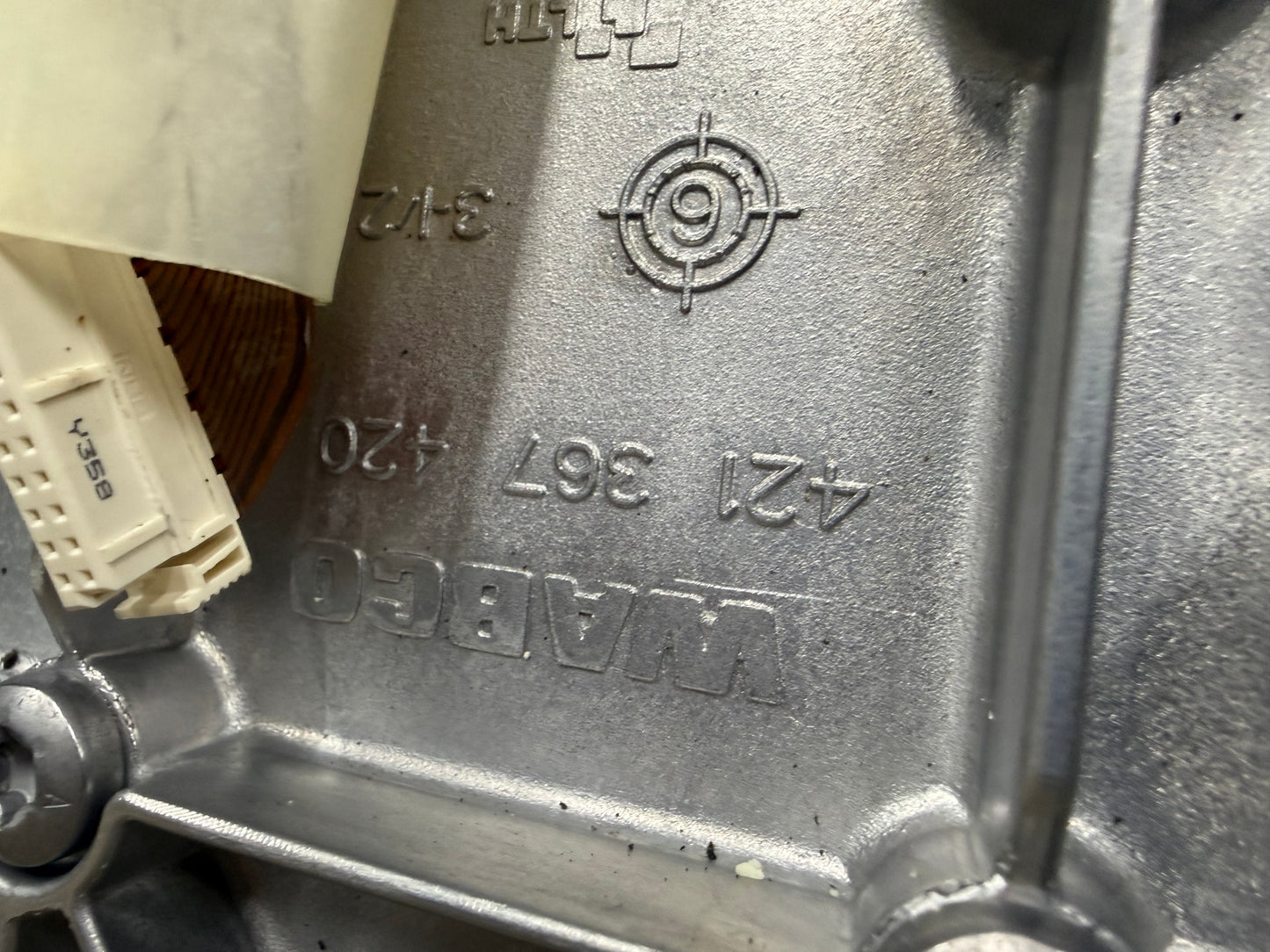 AT2612F-kotelo 21911582