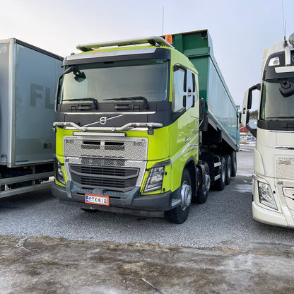 Volvo FH16 650 dump truck