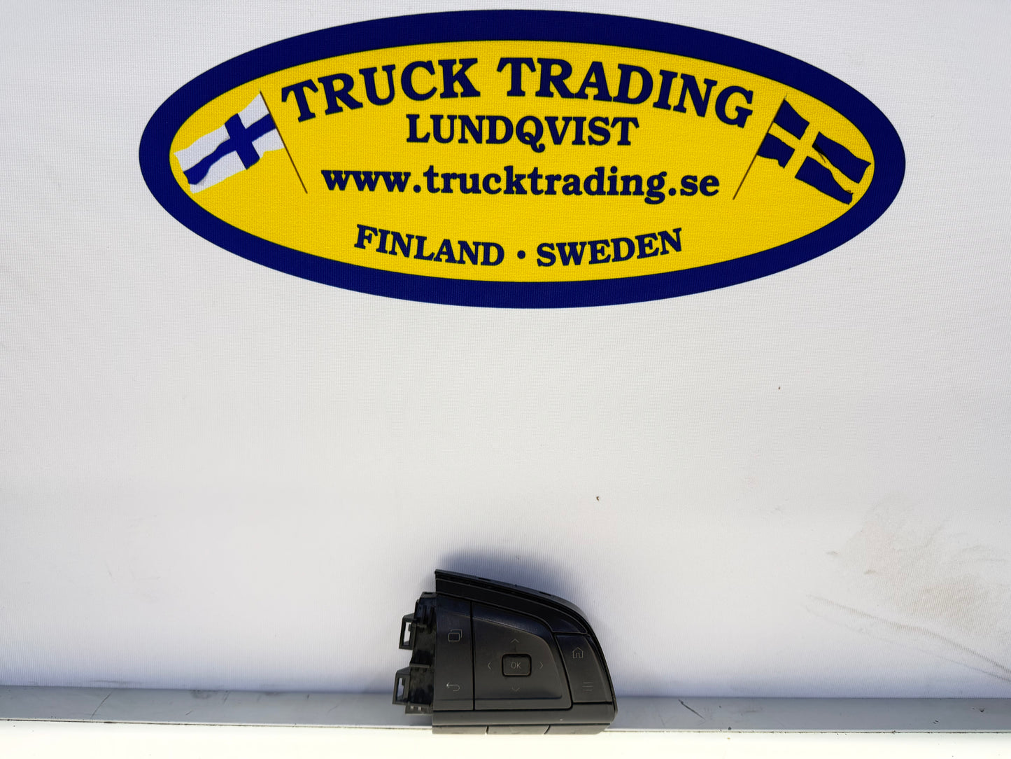 Ohjauspyörän painike V5