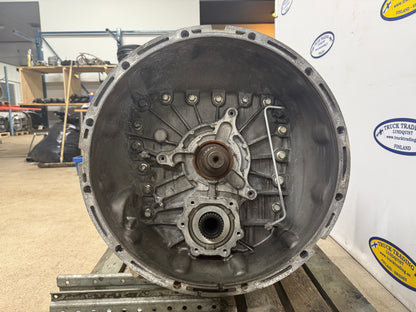 Volvon vaihdelaatikko AT2612F