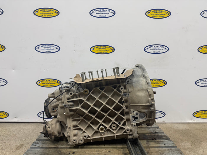 Volvon vaihdelaatikko AT2612F