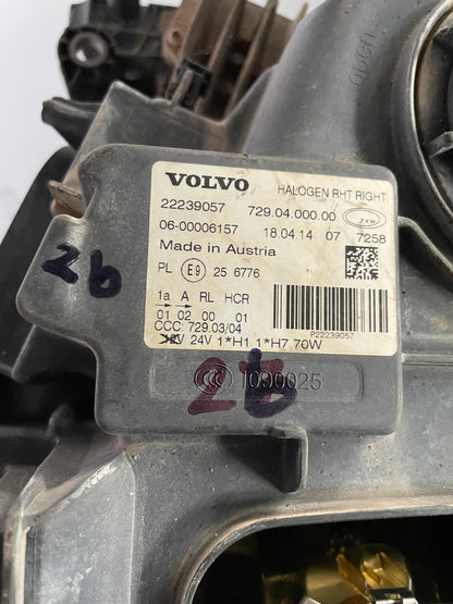 Volvo FH4 Right Headlight 22239057