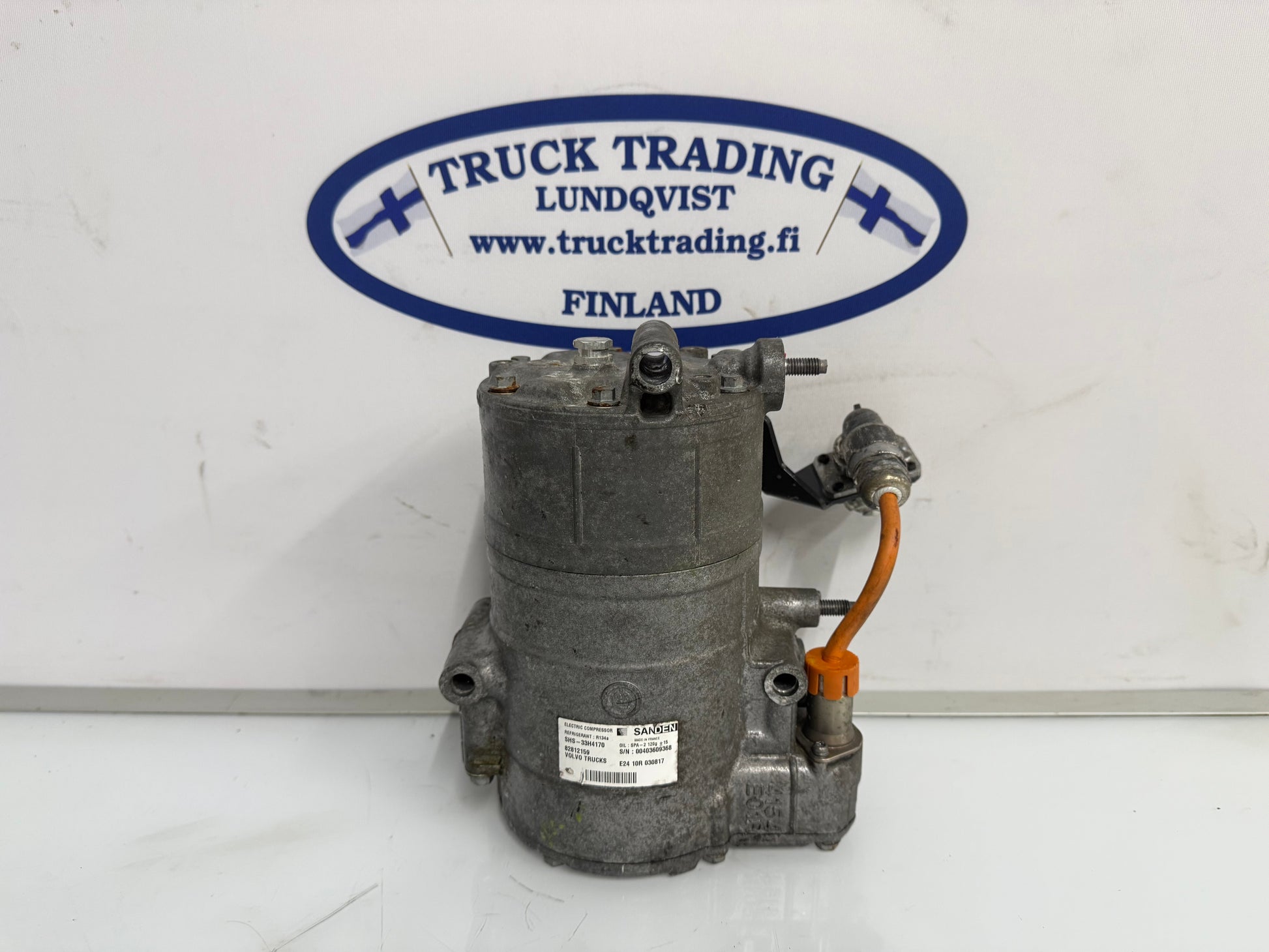 Volvo air conditioning compressor 82812159 original used with cross reference 84176798
