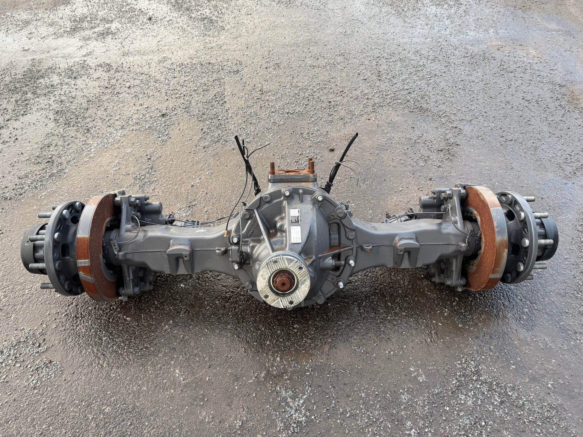 Volvo rear axle RTS2370A 2.83 MS15VE original new complete axle
