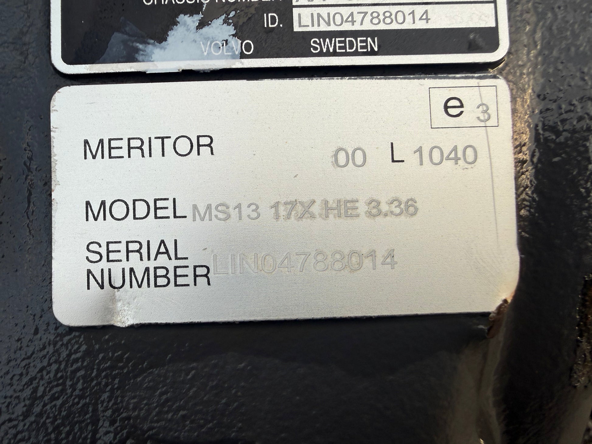 Volvo truck rear axle RSS1344E differential 17XHE