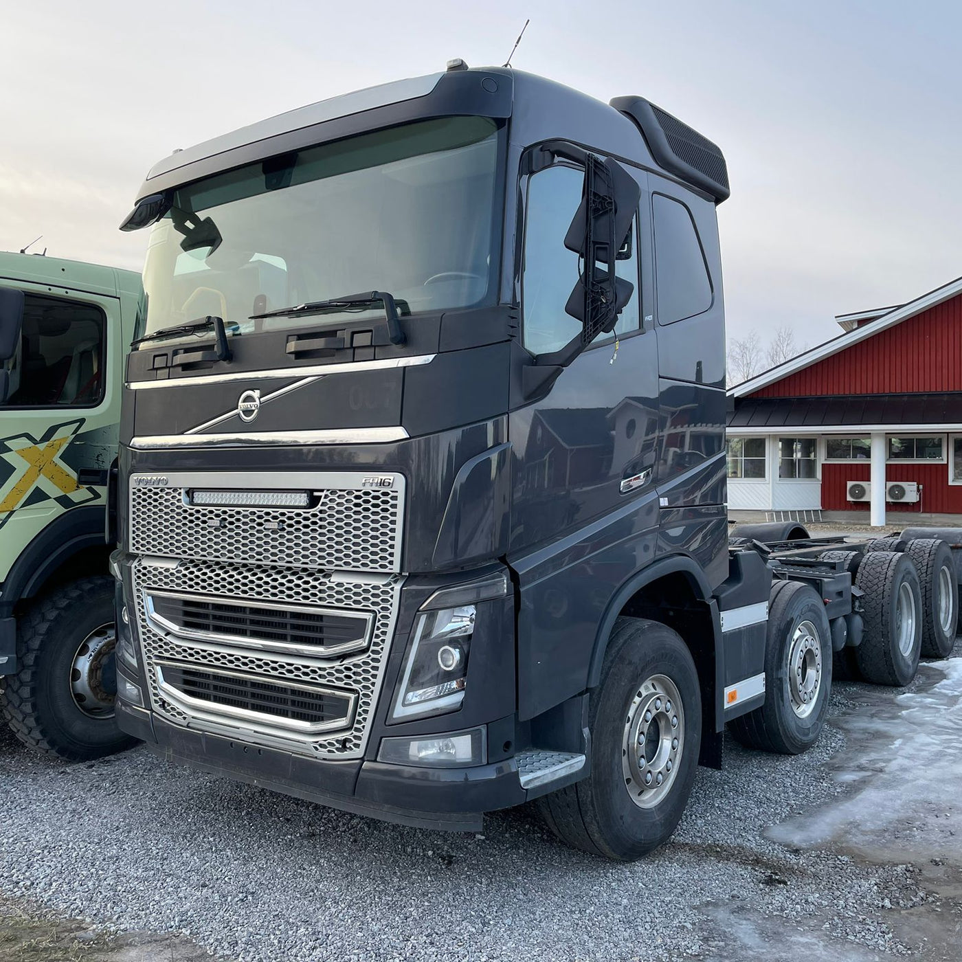 Volvo FH750 chassis truck