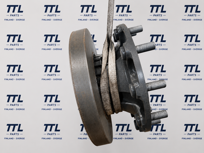This genuine Volvo Brake Hub 435 mm was dismantled from a brand-new Volvo axle. The complete axle is shown in the last image for reference.