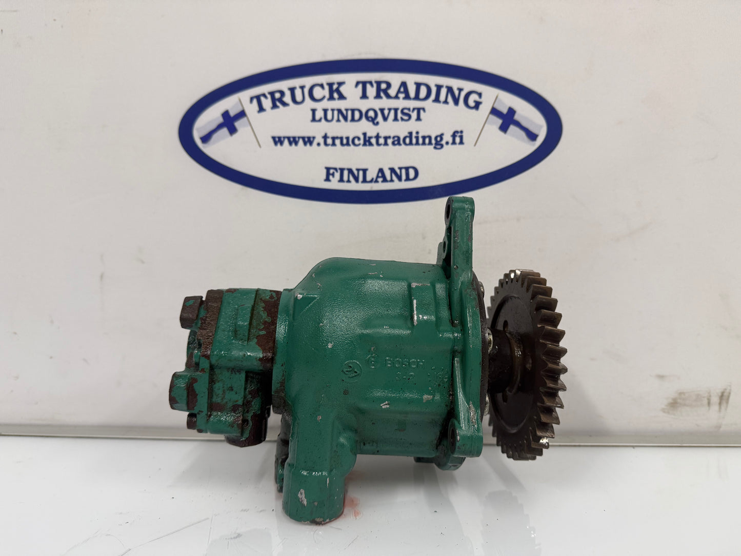 Volvo power steering pump 22204184 D11 D13 FH FM FMX steering hydraulic 
