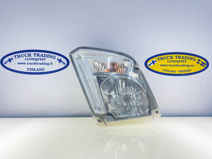 Volvo Headlight  82543889