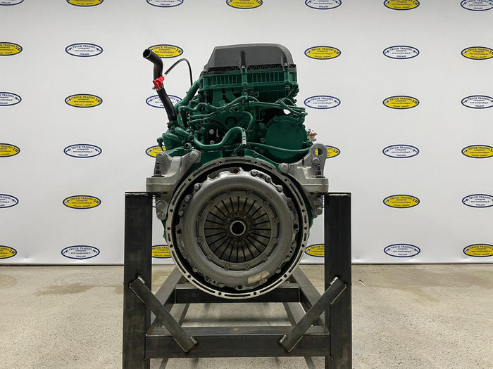 Volvo D13K 460 EURO 6 -moottori, täydellinen